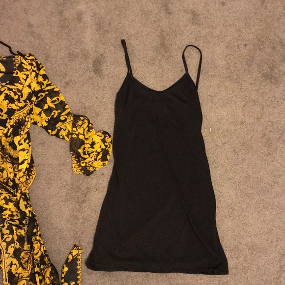 Black and yellow patterned tie dress - Picture 5 of 8
